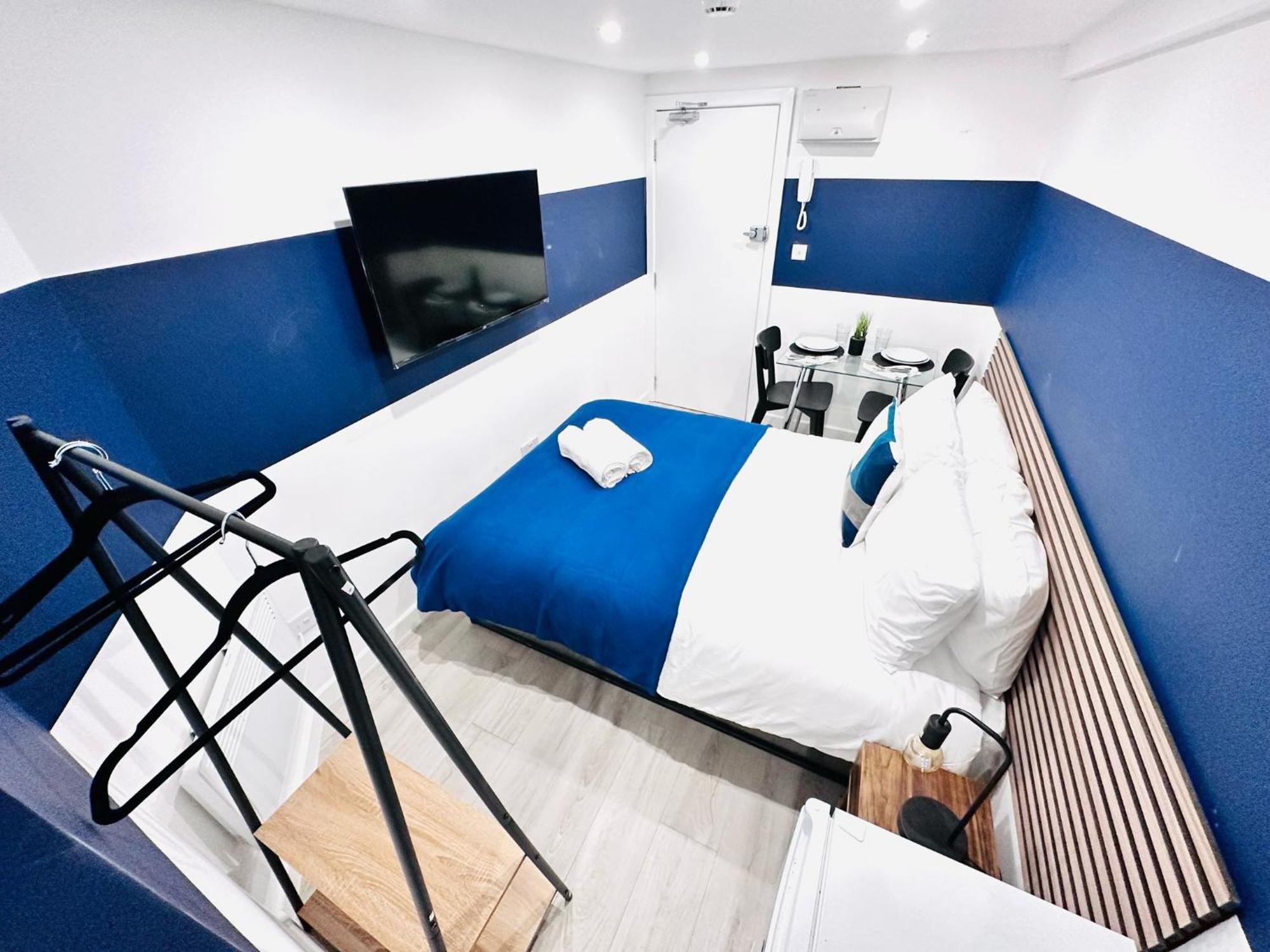 High Standard Central Studios Perfect For Tourists! Londra Esterno foto