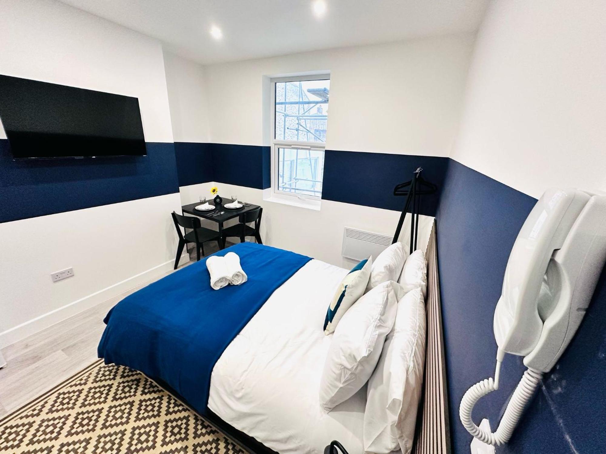 High Standard Central Studios Perfect For Tourists! Londra Esterno foto