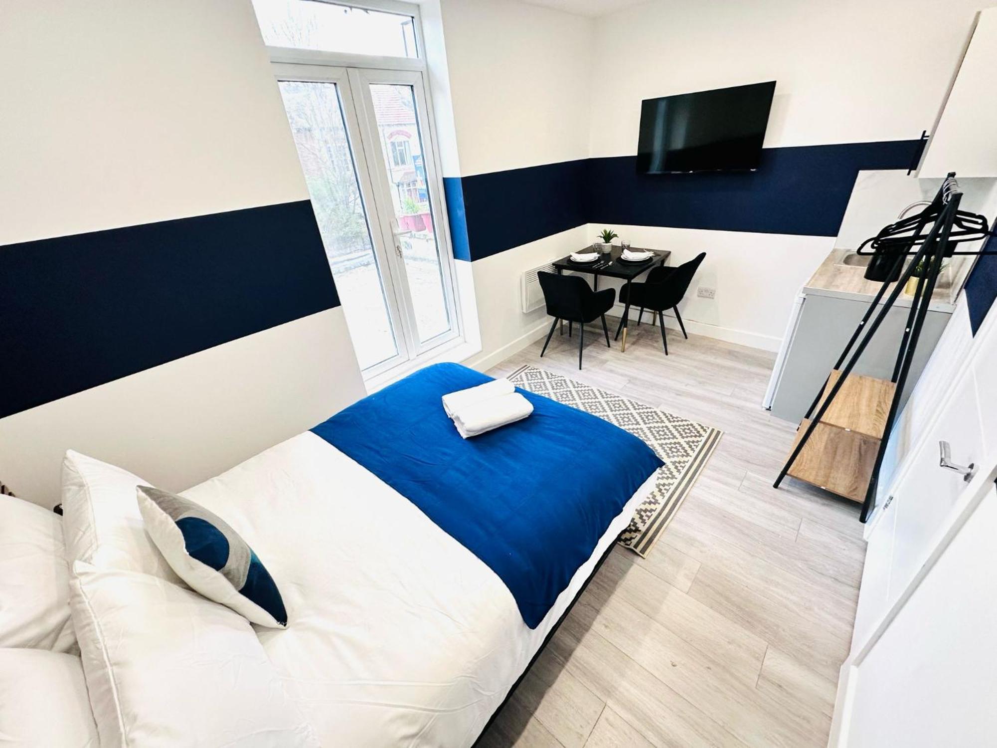 High Standard Central Studios Perfect For Tourists! Londra Esterno foto