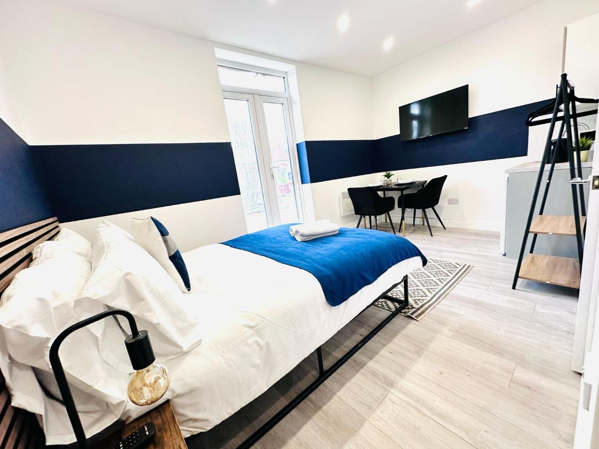 High Standard Central Studios Perfect For Tourists! Londra Esterno foto