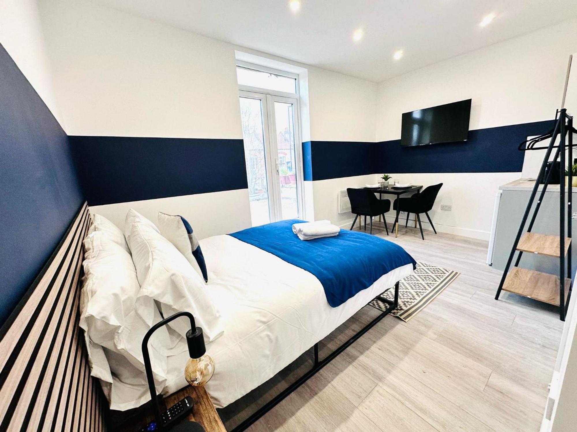 High Standard Central Studios Perfect For Tourists! Londra Esterno foto