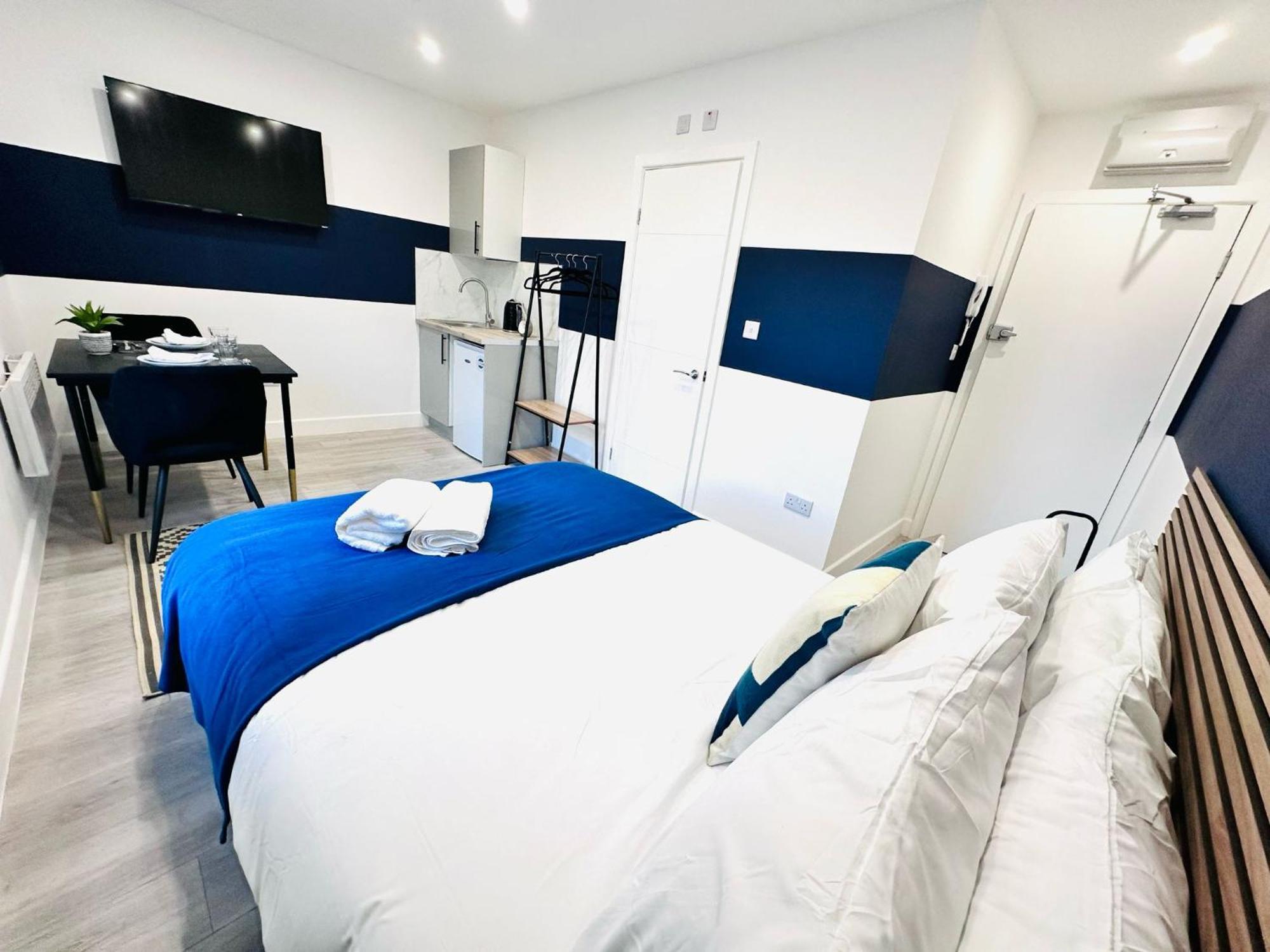 High Standard Central Studios Perfect For Tourists! Londra Esterno foto
