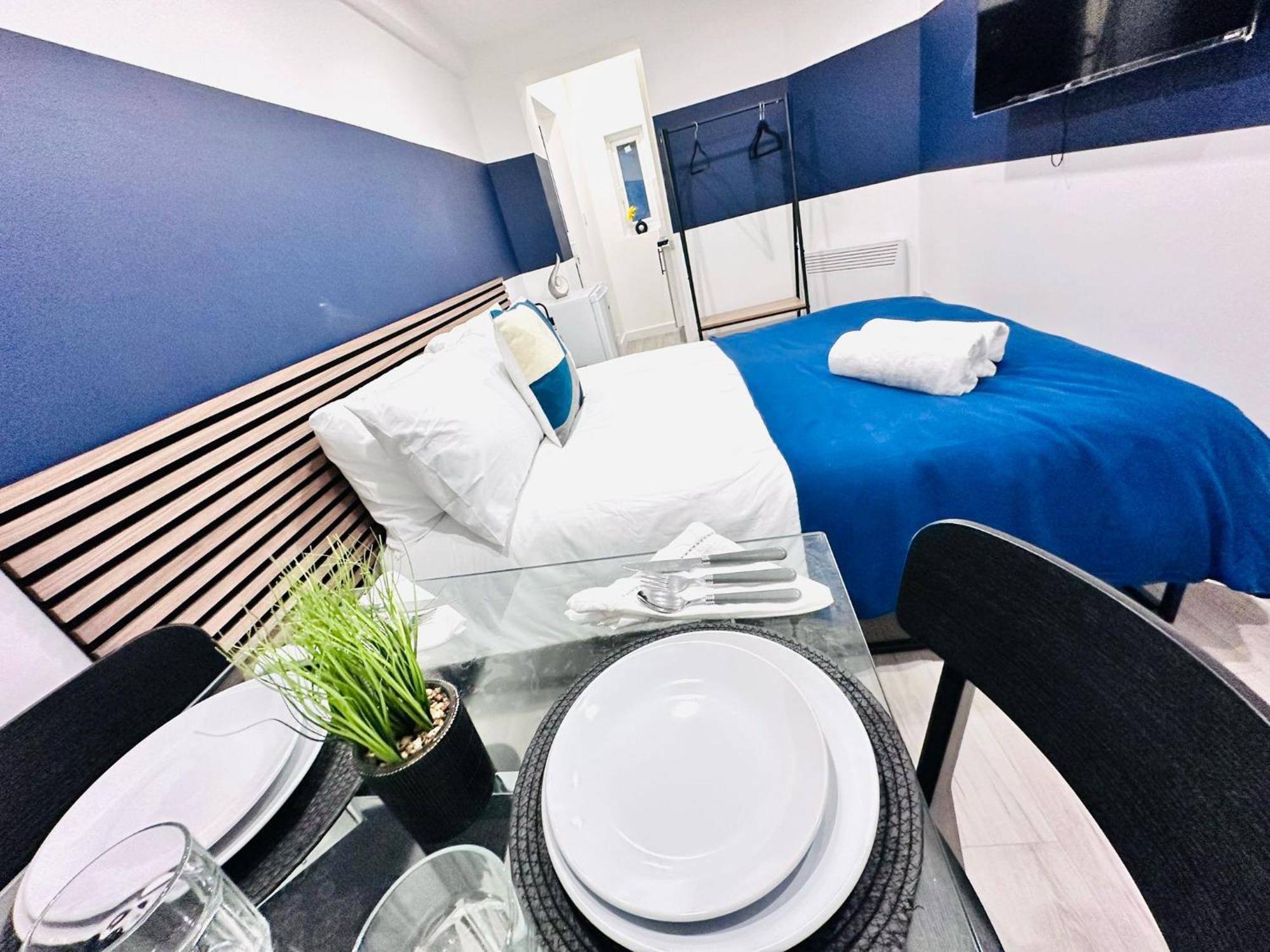 High Standard Central Studios Perfect For Tourists! Londra Esterno foto